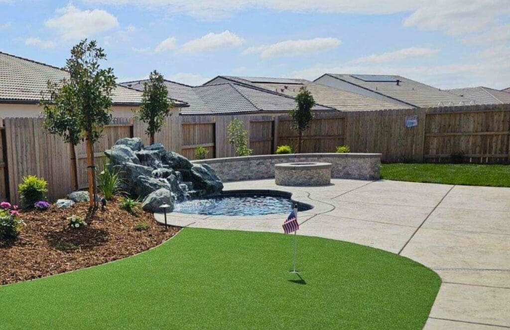 The Foundation Series Gunite Swimming Pool