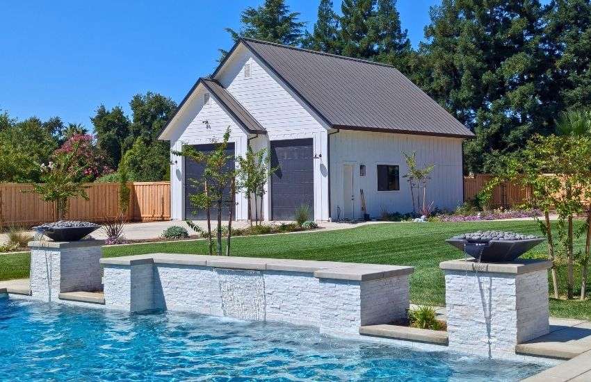 Granite Pools Competitors (3)