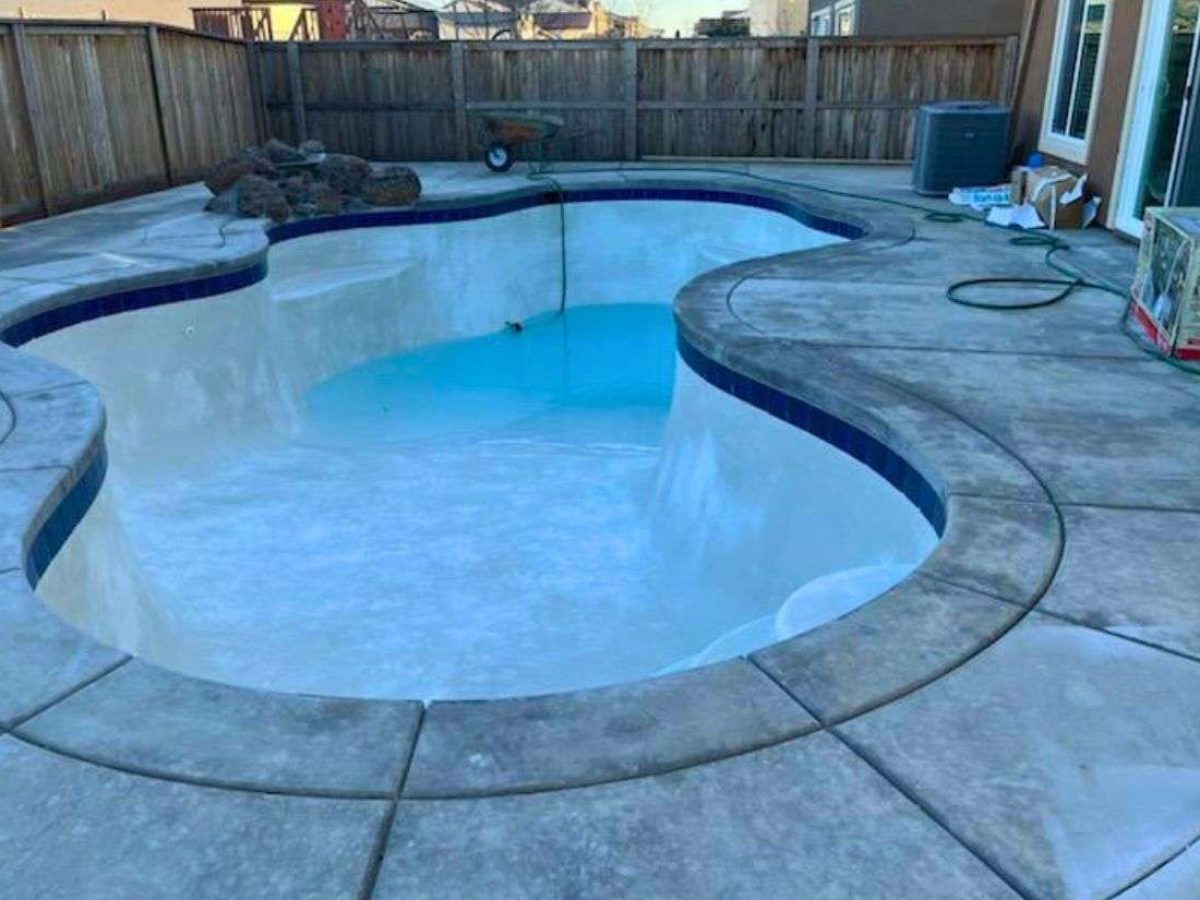 Pool Plaster vs Pool Finish